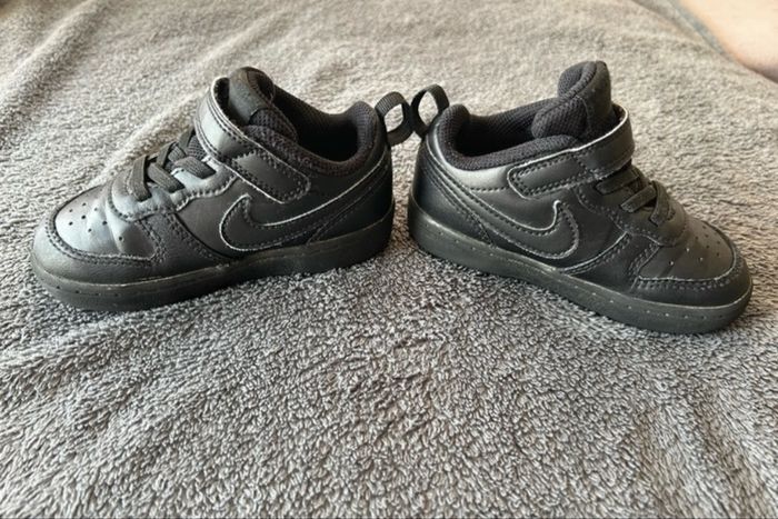 Baskets noir Nike - photo numéro 3