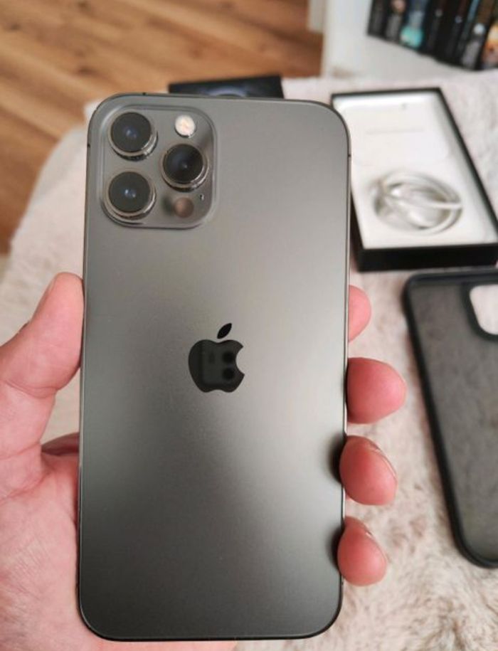 iPhone 12 pro max