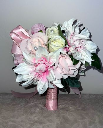 Bouquet de fleurs artificielles