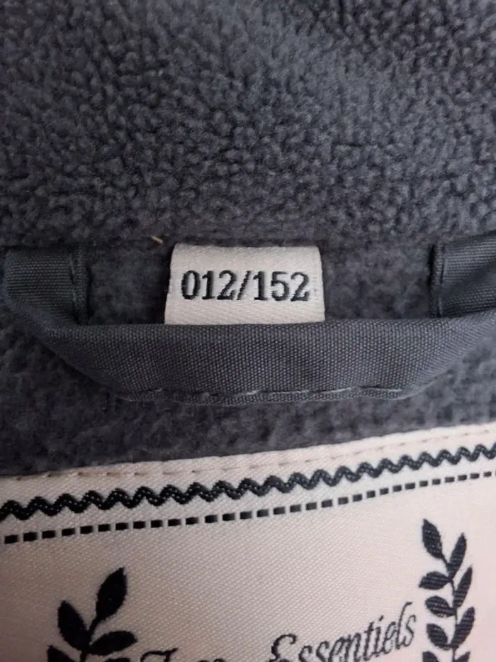 Lot vêtements Équitation 12/14 ans + cadeau - photo numéro 17
