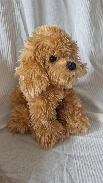 Peluche chien marron  louise mansen