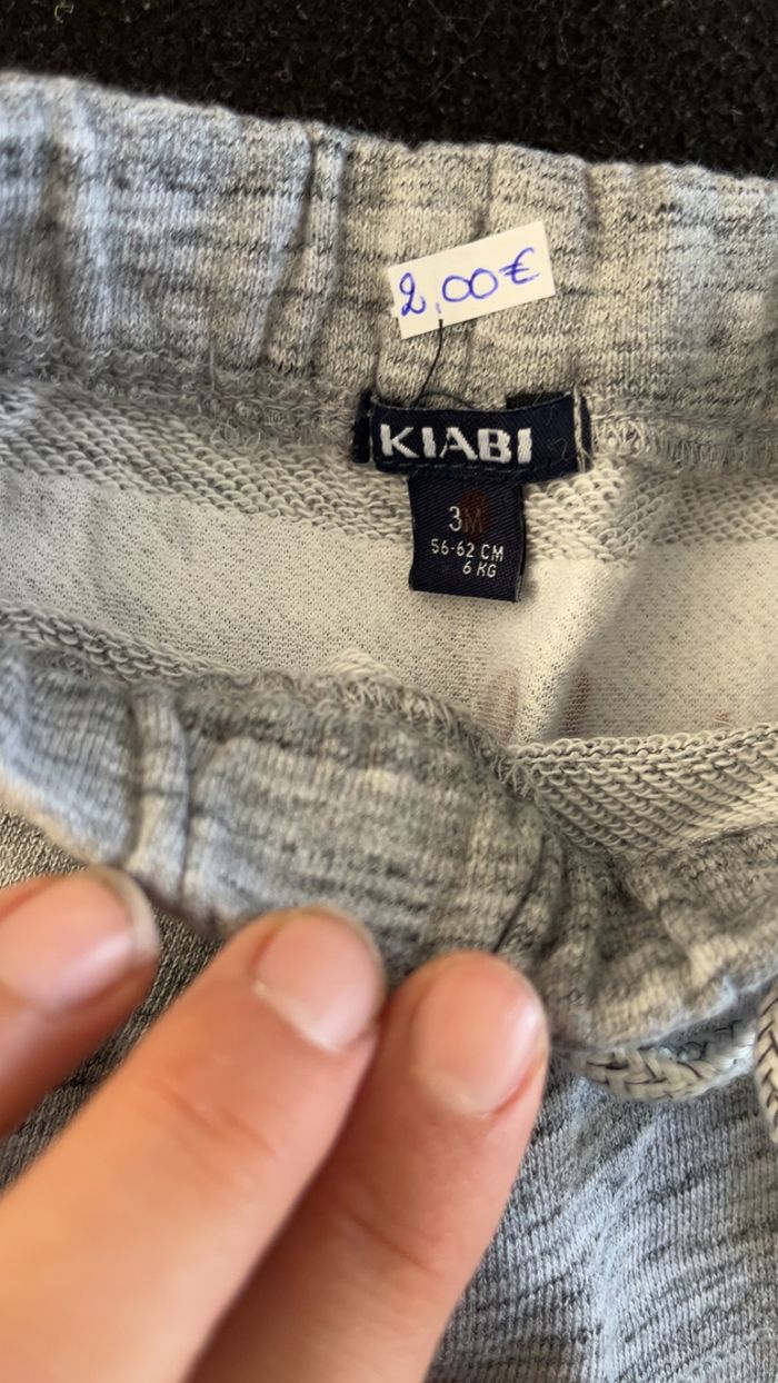 Pantalon 3 mois - photo numéro 4