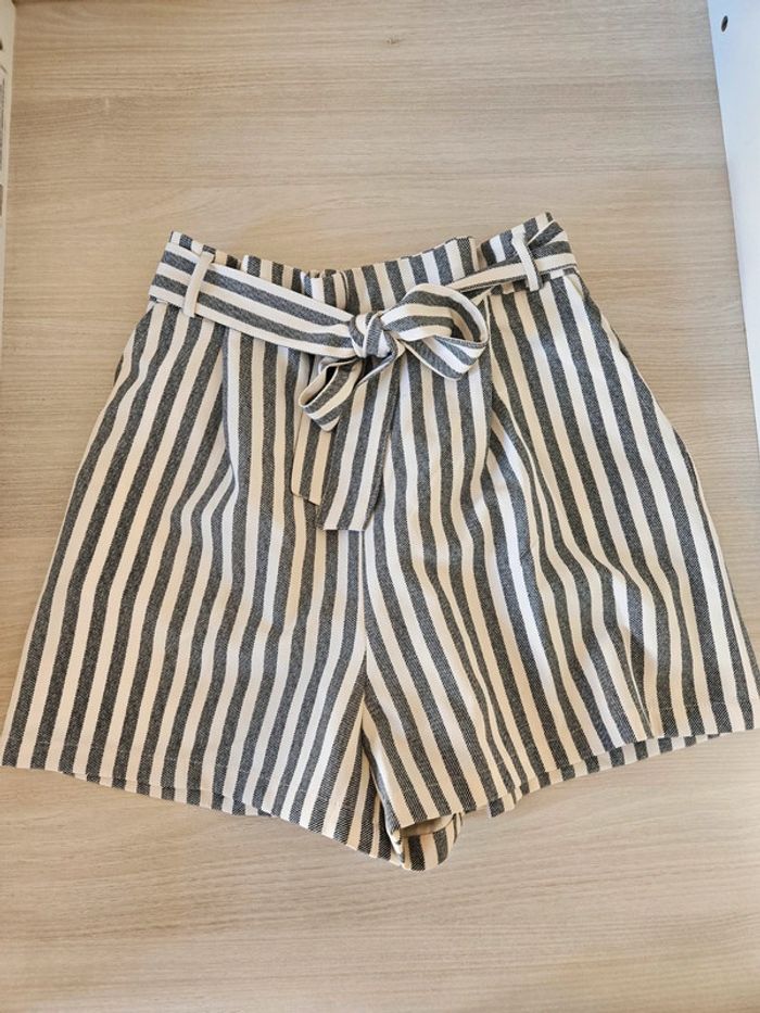 Short ligné