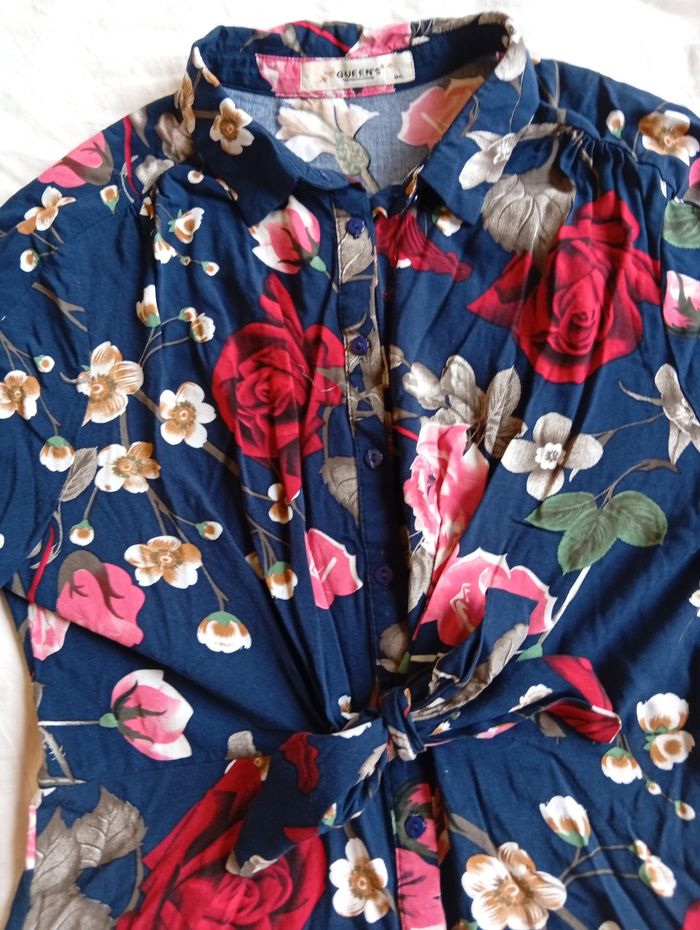 Robe queen's taille M/L - photo numéro 2