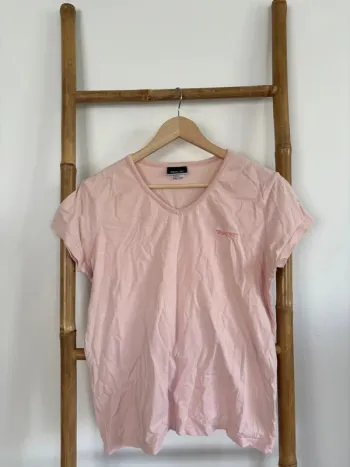 T-shirt rose pale vintage Reebok taille M