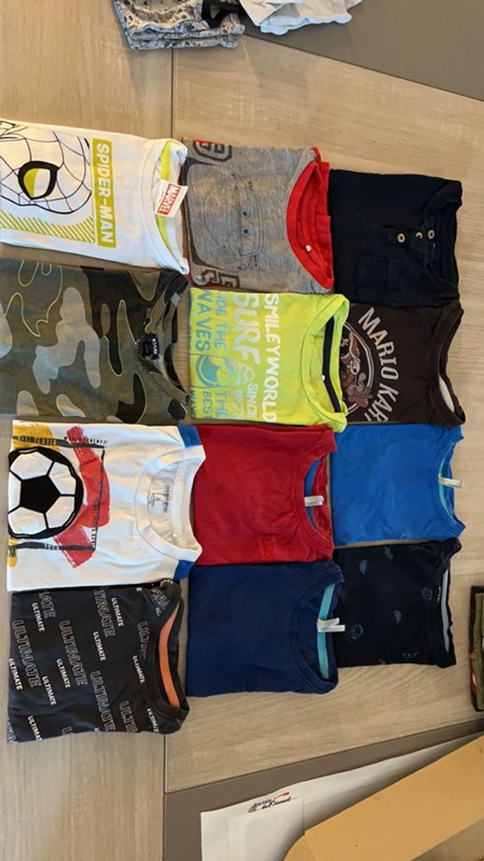 Lot de 46 vêtements garçon 4 ans - photo numéro 7