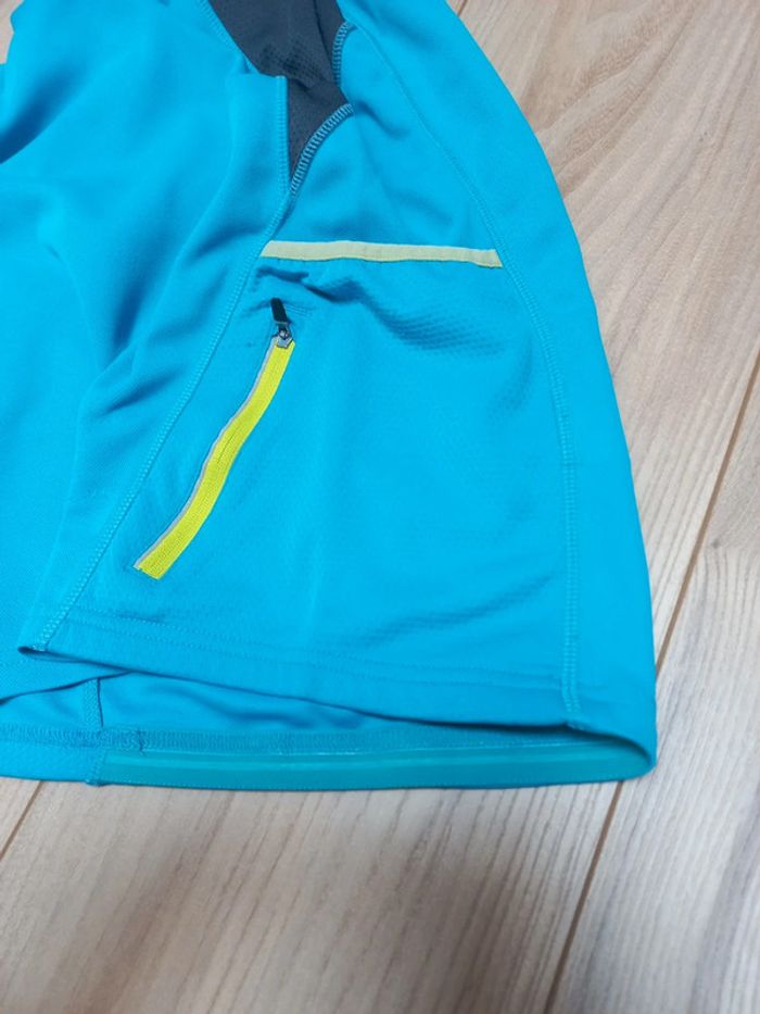 Lot tenue de sport XS - photo numéro 10