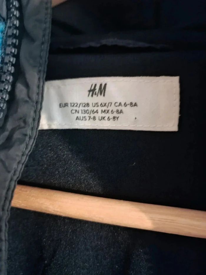 Veste a capuche et a carreaux bleu / noir taille 122-128 - photo numéro 4