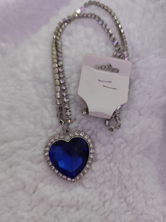 Collier coeur de l'océan inspiré du film titanic