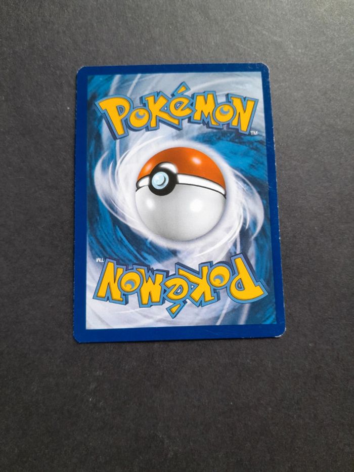Carte Pokémon Cabriolaine 17/185 - photo numéro 2