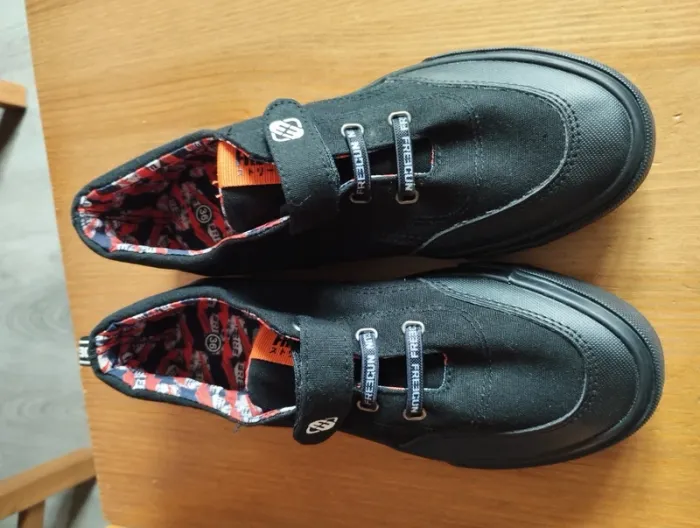 Chaussures Freegun taille 36