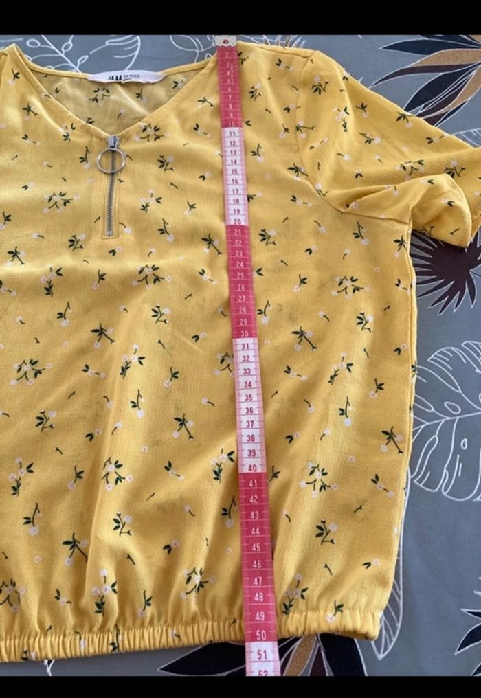 T-shirt jaune - photo numéro 8