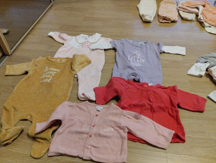lot de 24 articles fille 0 et 1 mois - photo numéro 6