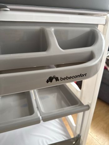 Plan à langer bébé confort