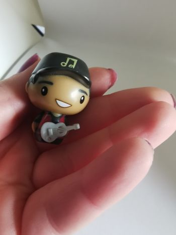 Figurine Funko Kinder guitariste
