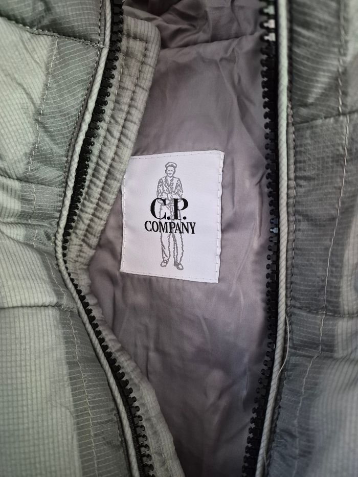 Doudoune cp company - photo numéro 2