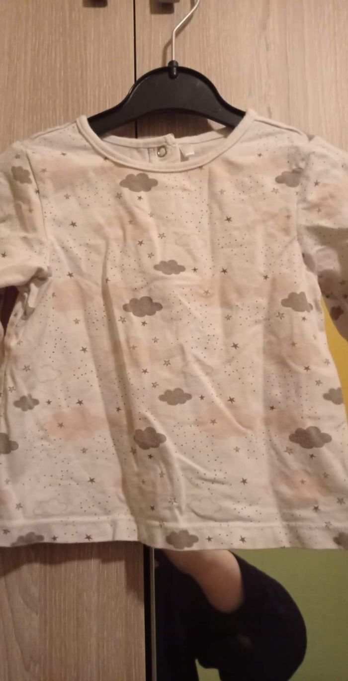 T-shirt manches longues taille 12 mois - photo numéro 3