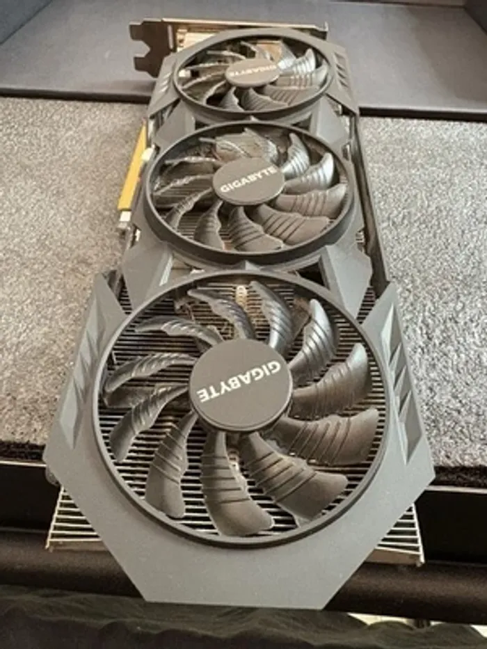 GIGABYTE GeForce GTX 970 - photo numéro 5