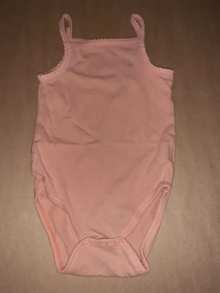 Lot 3 bodies bretelle - photo numéro 5