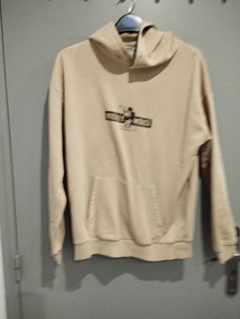 Pull à capuche Disney en bon état taille xs