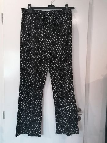 Pantalon fluide noir et blanc