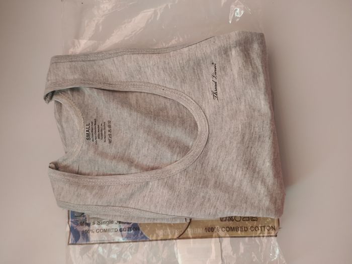 Lot de 3 débardeurs (sous-pull) gris neuf pour hommes en coton - photo numéro 3