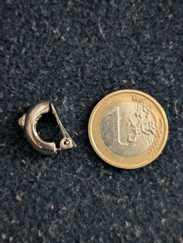 Anneaux argentés avec un strass - photo numéro 3