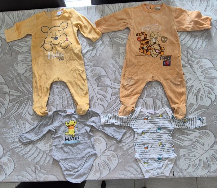 Pyjamas +bodys