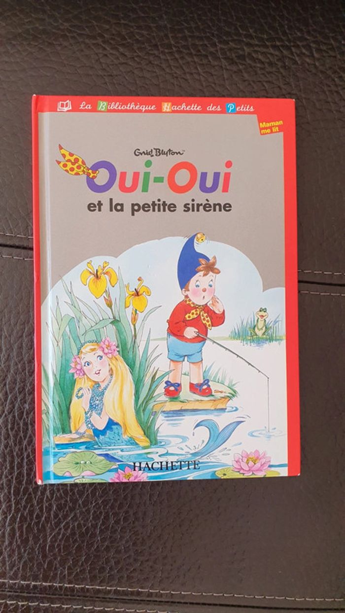 Lot livres Oui-Oui collection "Maman me lit", la bibliothèque Hachette des Petits - photo numéro 8