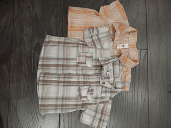 Lots 2 chemises 1 short