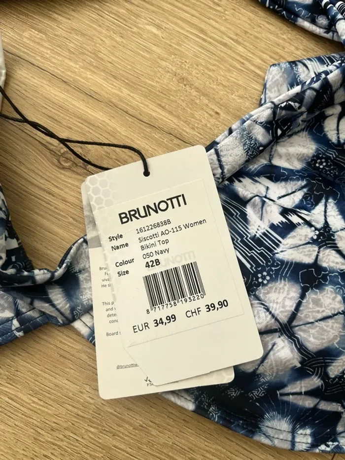 Haut de maillot de bain femme triangle Brunotti taille 42 bonnet B neuf avec étiquette - photo numéro 5