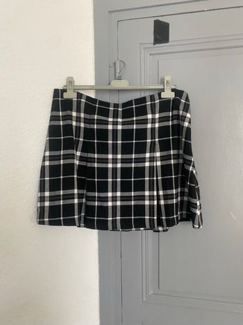 Jupe  courte écossaise noir  et blanc