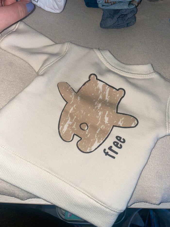 Sweat bébé - photo numéro 2