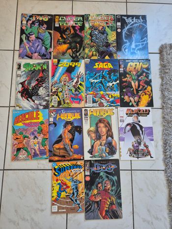 Lot 14 magazines comics