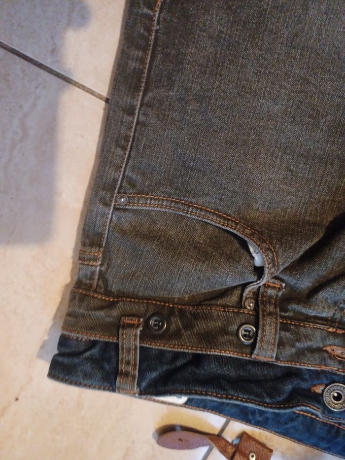 Pantalon jean homme slim desigual à bretelle  42 très bon état - photo numéro 2