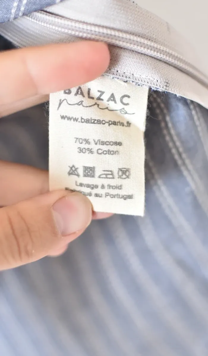Blouse Balzac en taille 36 - comme neuve - photo numéro 5