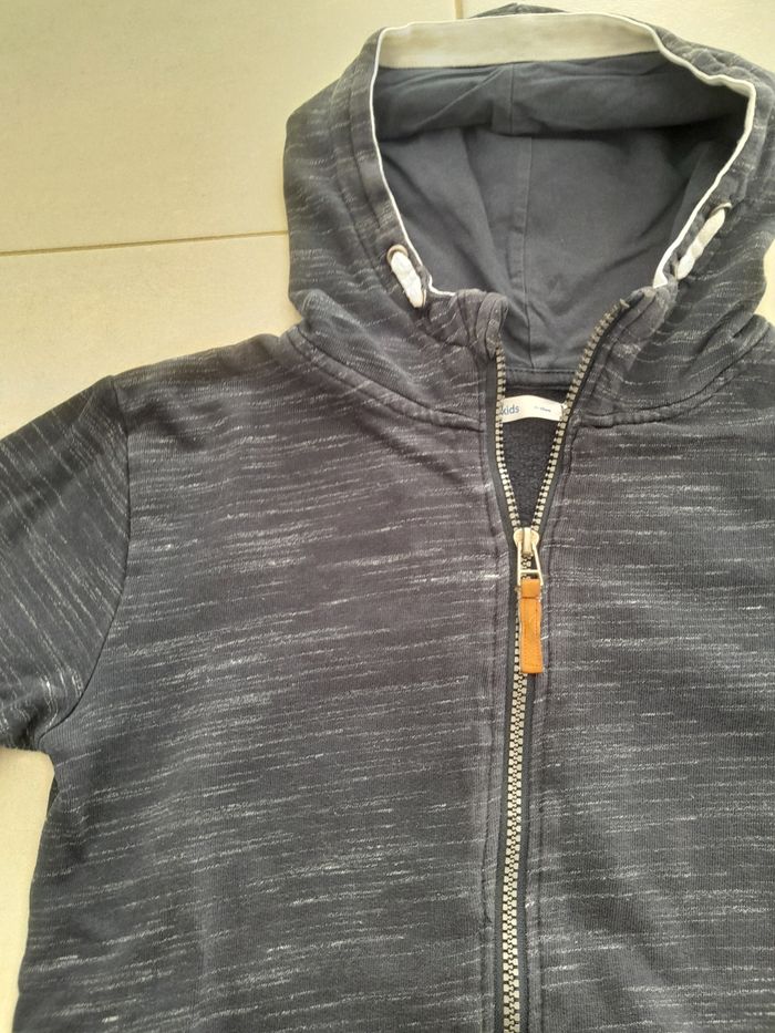 Gilet sweat à capuche garcon 10 ans - photo numéro 2