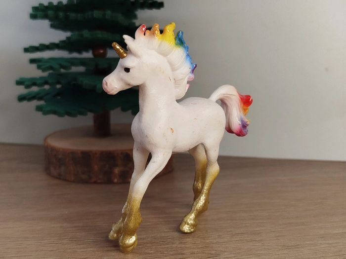 Schleich Figurine Animal imaginaire Bayala jeune licorne - photo numéro 3
