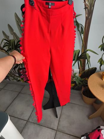 Pantalon rouge missguided 36
