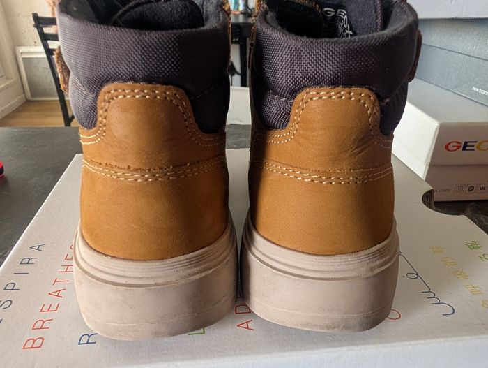 Bottine style Timberland - photo numéro 4
