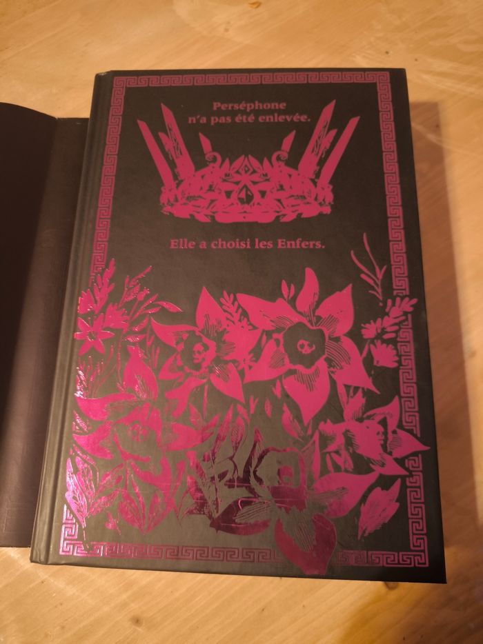 La Reine des enfers - photo numéro 2