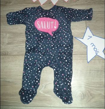 Pyjama 1 mois Kiabi salut