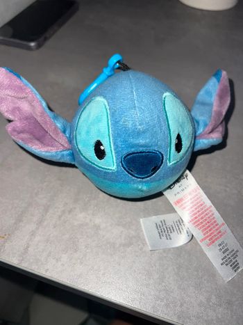 Porte clé peluche tête de stich neuf Disney