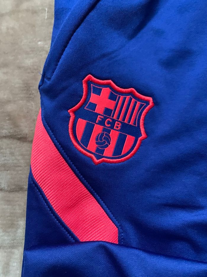 Pantalon fc Barcelone neuf - photo numéro 7
