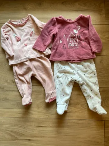 Lot 2 pyjamas 2 pièces bébé fille