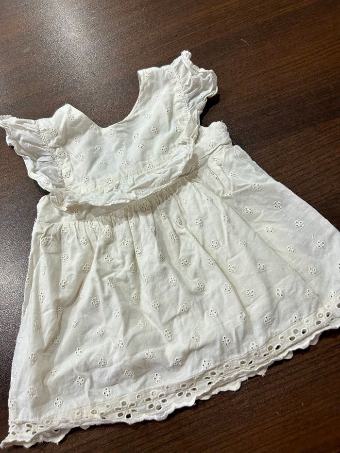 Robe bébé fille blanche