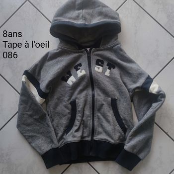Veste a capuche 8 ans