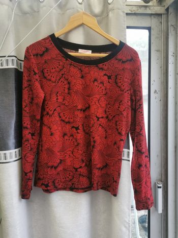 Pull Body Yini taille M arabesques