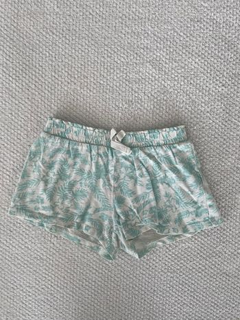 Short bleu et blanc fille Kiabi 5 ans