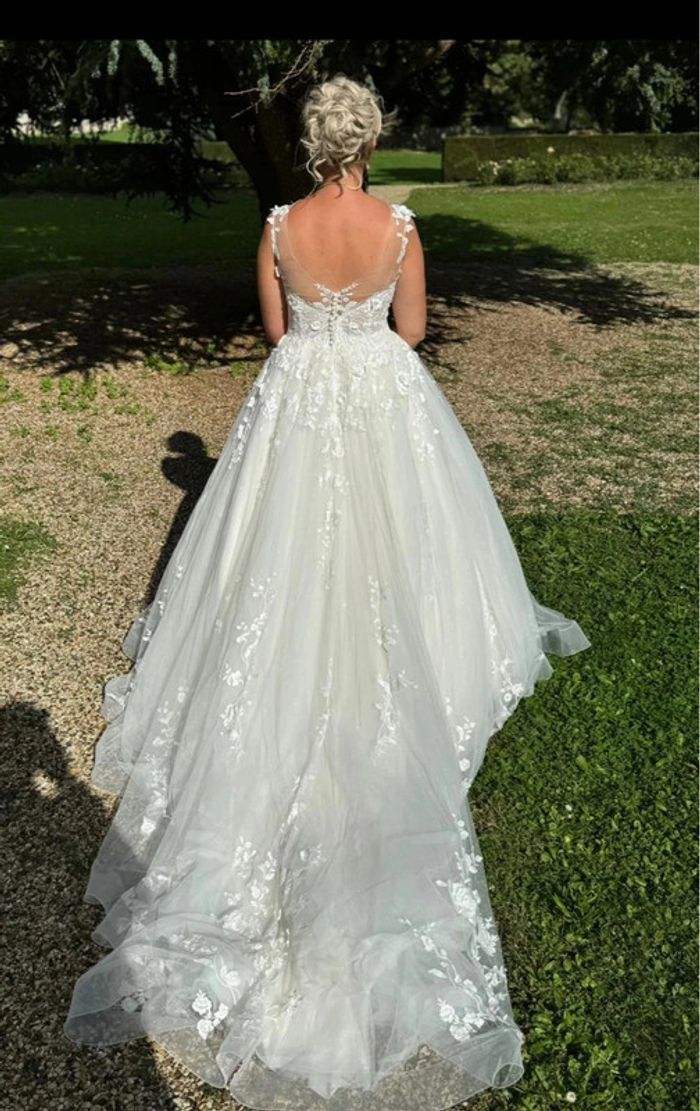Robe de mariée collection couture nuptiale modèle thoa - photo numéro 5